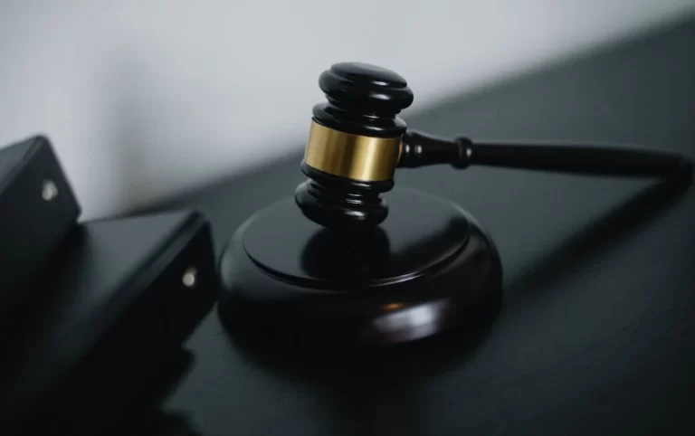 DUI-charges - Law Office of Robert M. Maurer II & Associates - Law Office of Robert M. Maurer II & Associates A wooden gavel